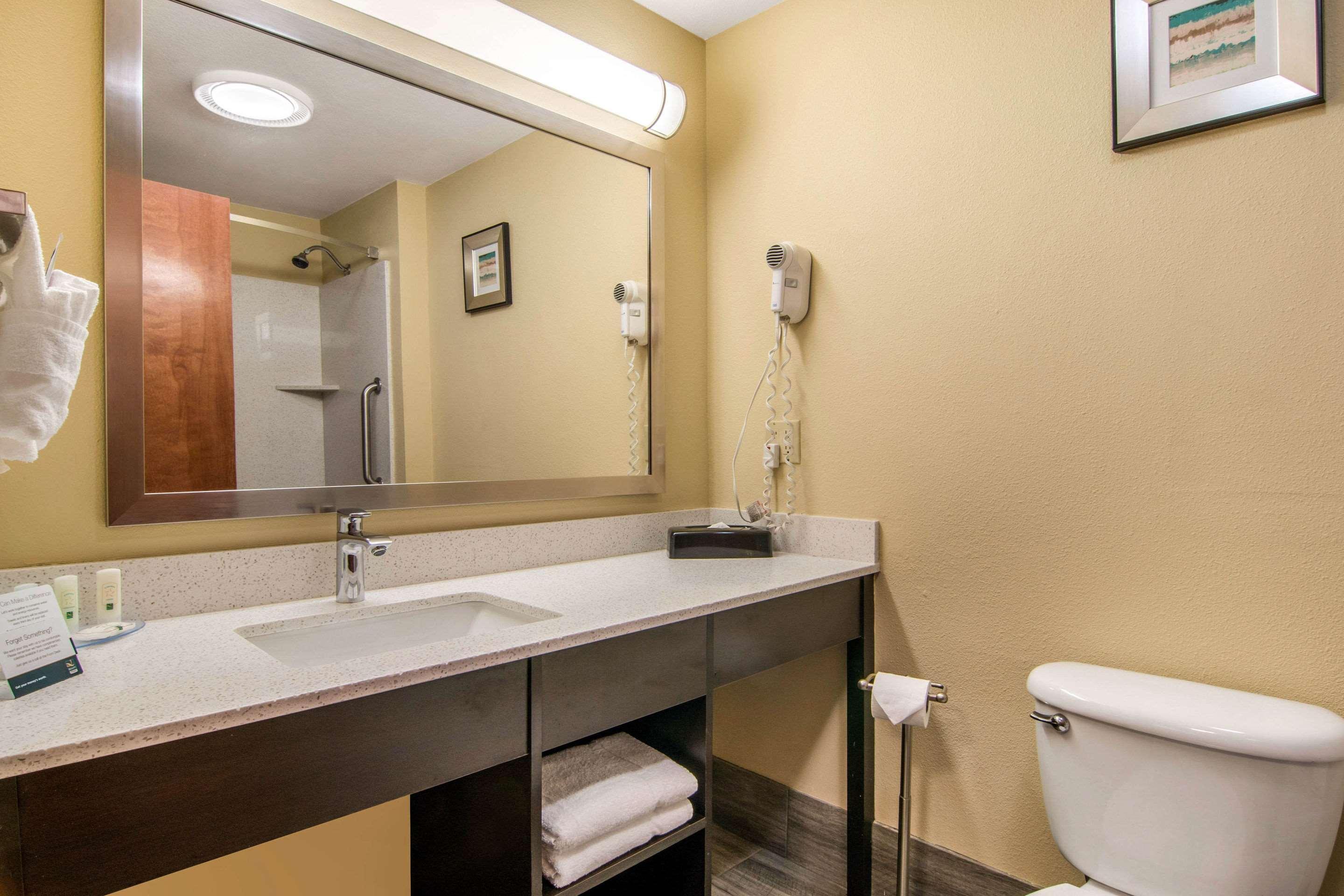 Quality & Corvallis 2* Albany