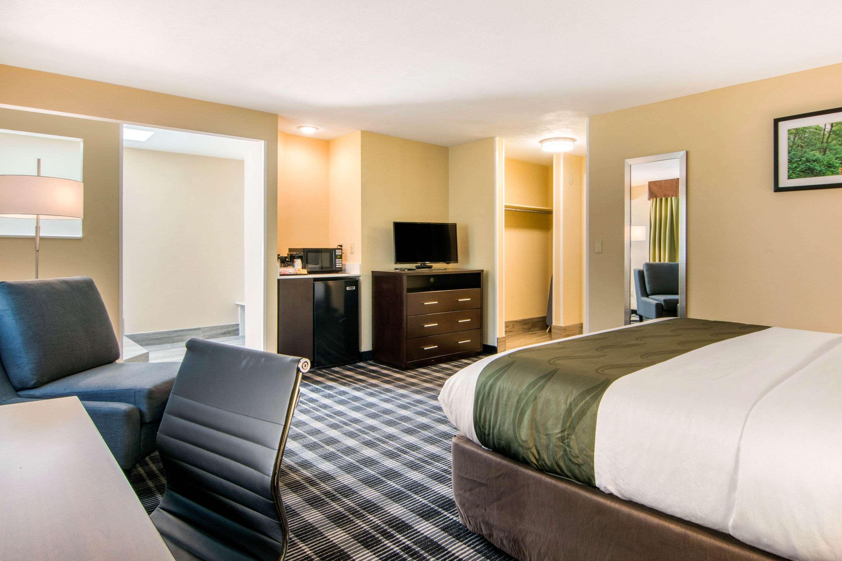 Quality & Corvallis Hotel 2*