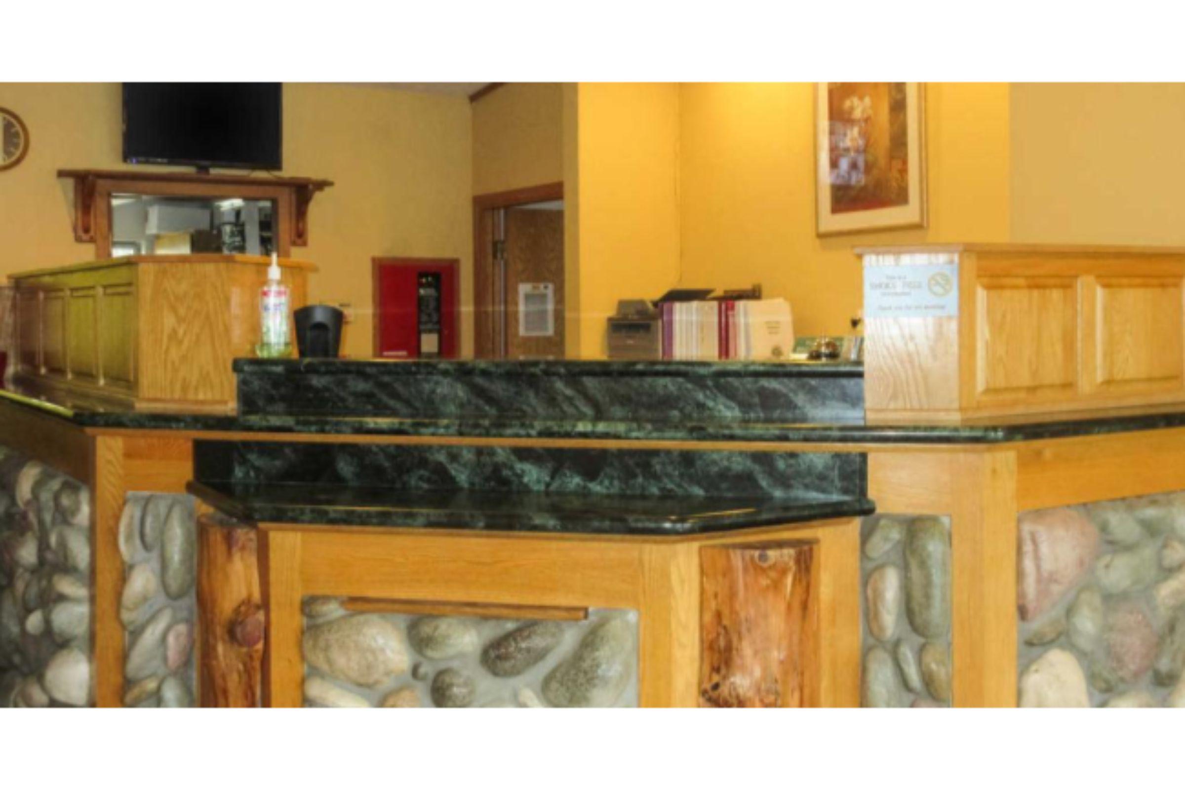 Hotel Quality & Corvallis 2*