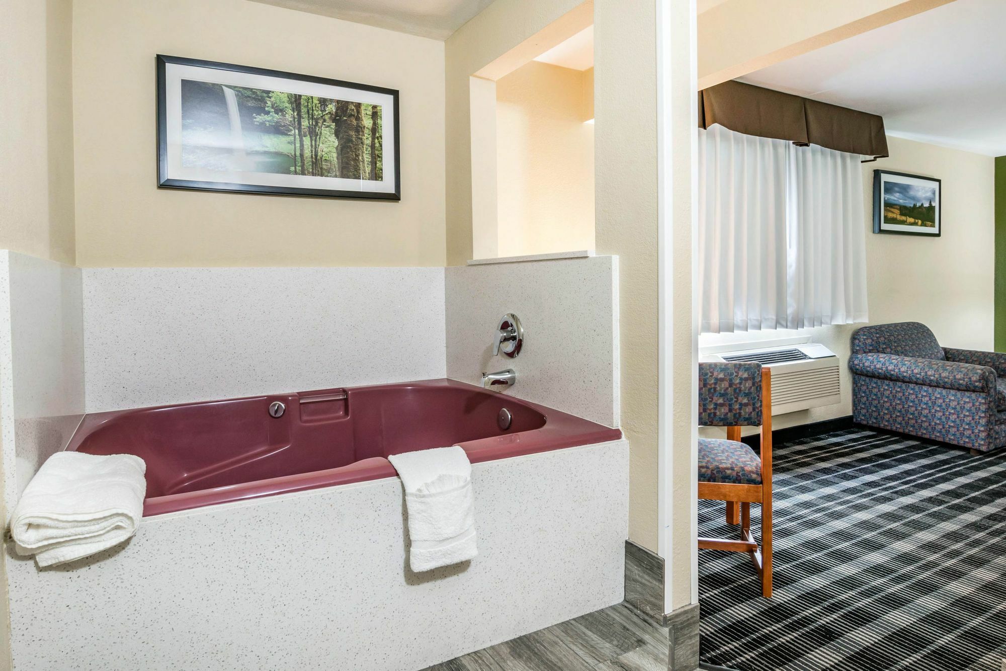 Quality & Corvallis Hotel 2*