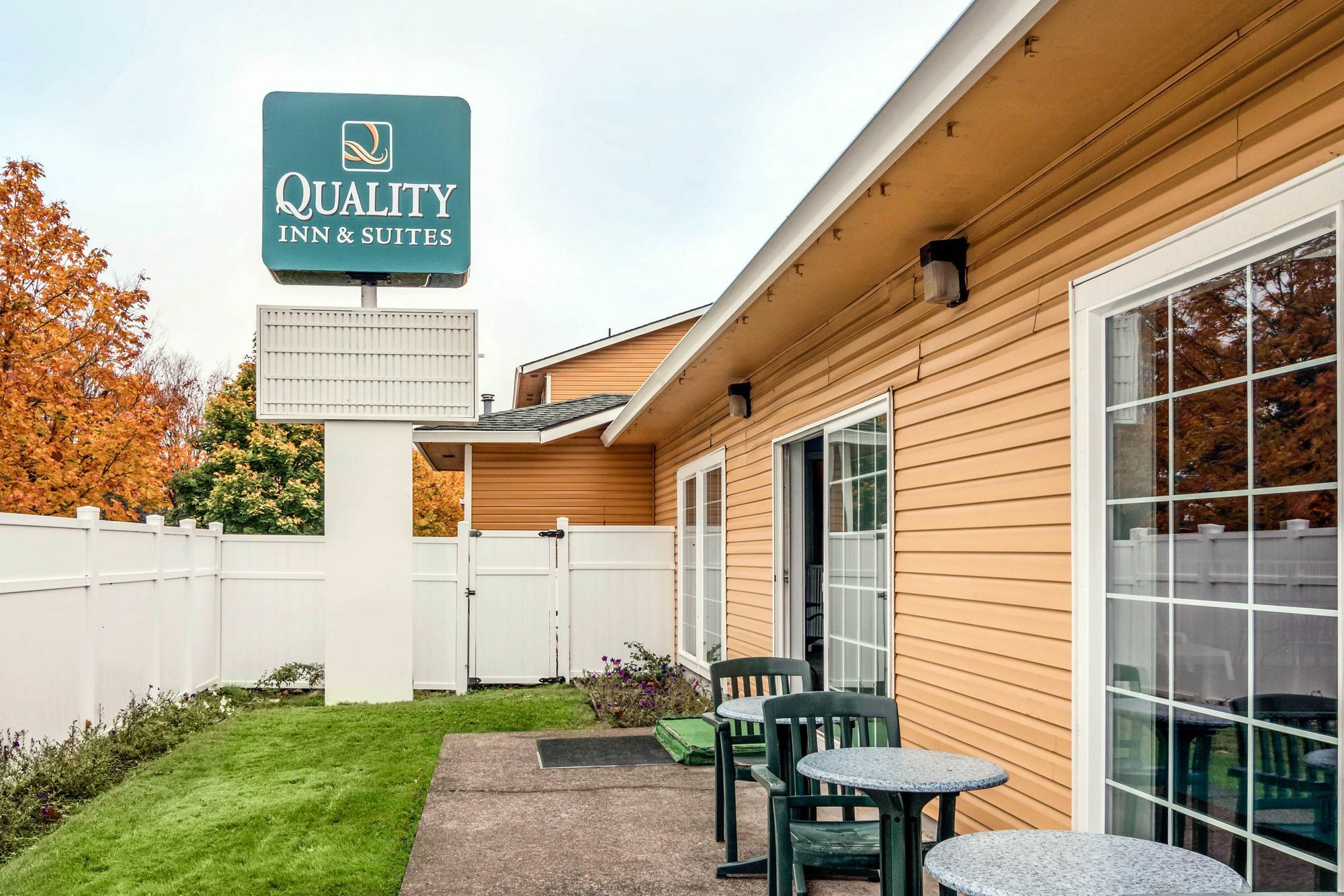 Quality & Corvallis Hotel