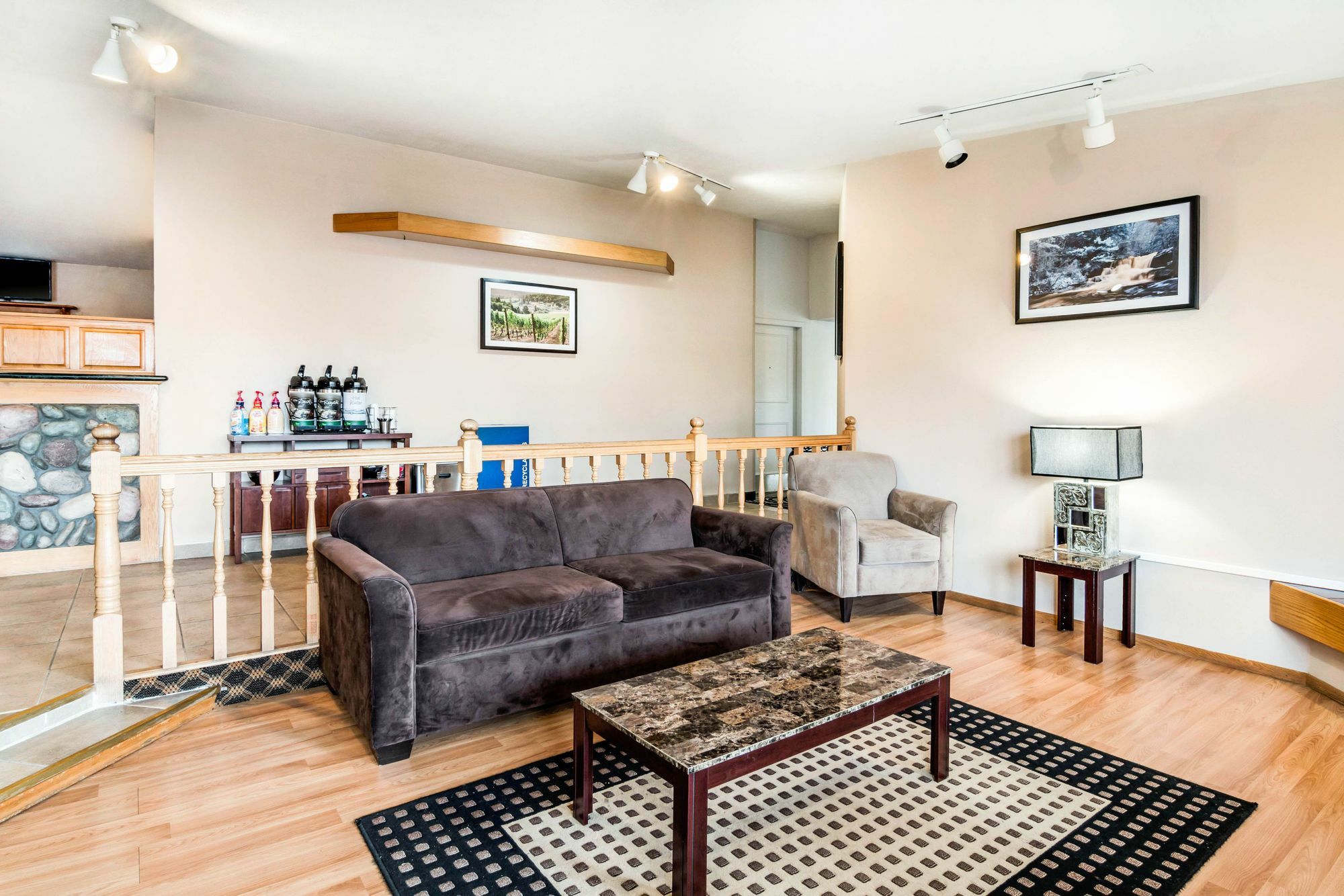 Quality & Corvallis Hotel 2*